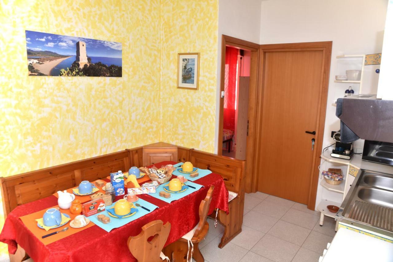 B&B Sa Pintadera Muravera Buitenkant foto